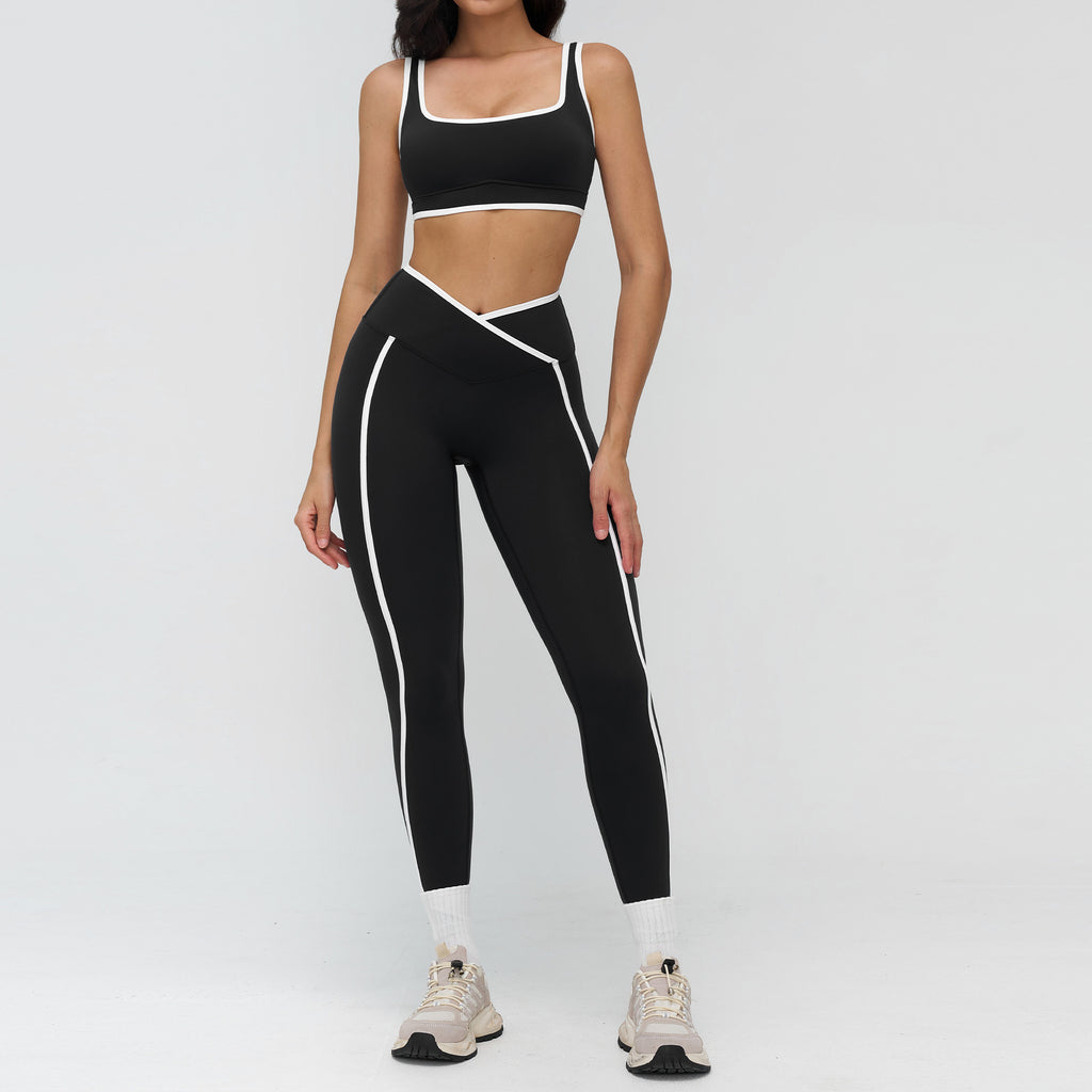 SET LEGGING + TOP LÍNEA CONTRASTE – MOLDEO Y SOPORTE TOTAL