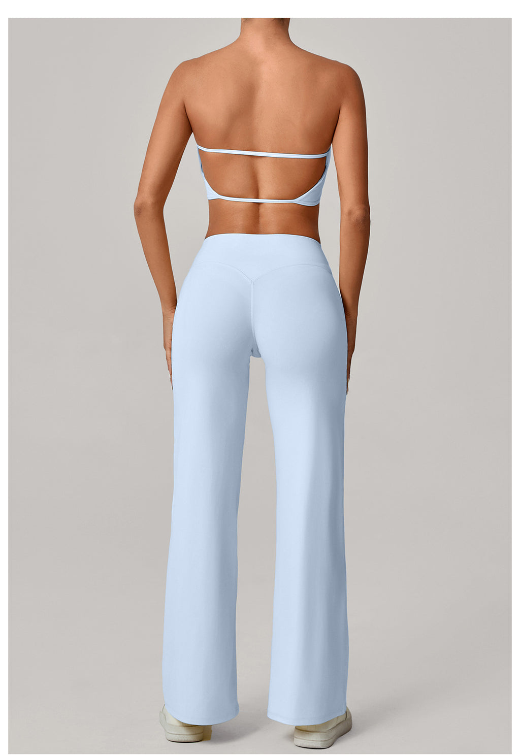 SET PANTALÓN FLARE + TOP – COMODIDAD Y ESTILO ATHLEISURE